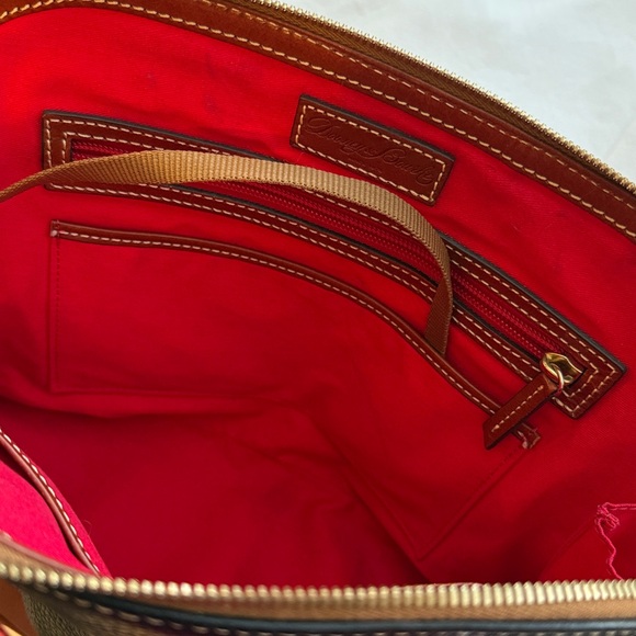 Vintage Dooney & Bourke Navy and Tan zip Sachel - Picture 3 of 4